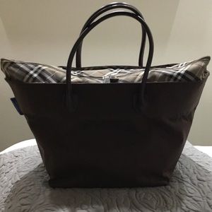 GUC BURBERRY TOTE